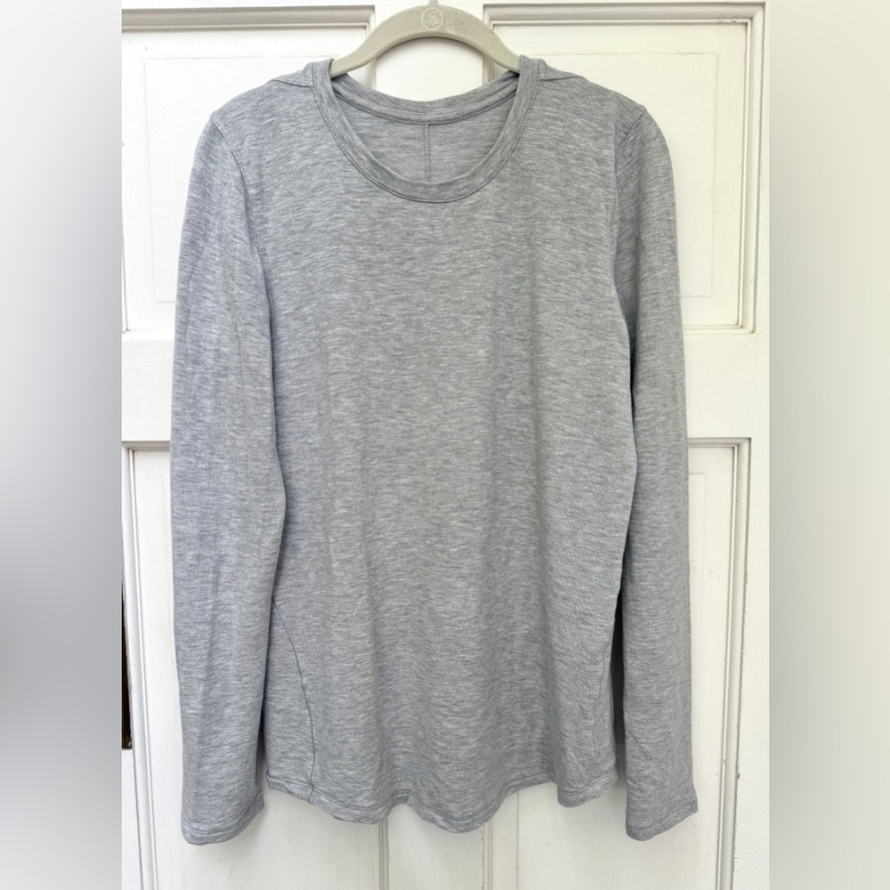 Lululemon grey long sleeve Light knit